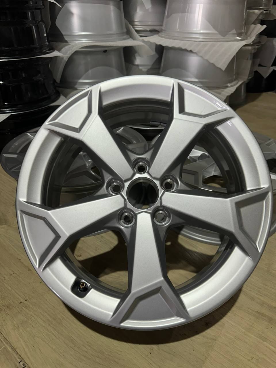 Диски Audi 17 5x112 — фото 1