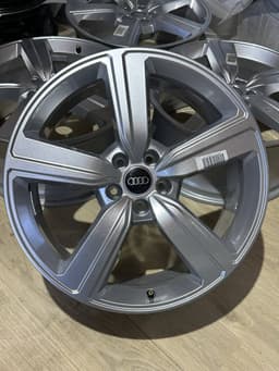 Диски Audi 20 5x112 — фото 1
