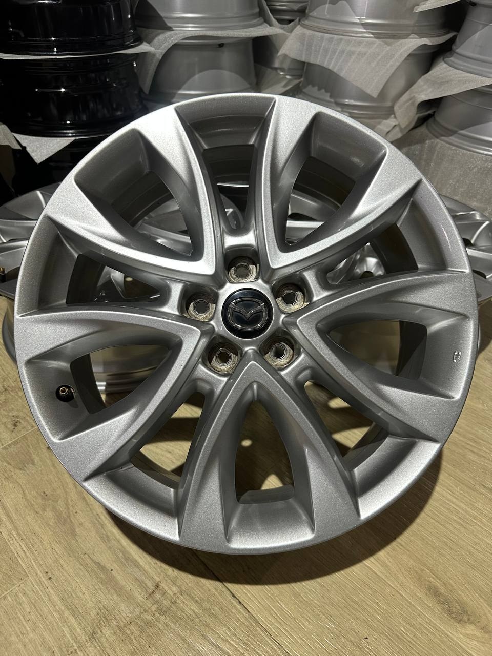 Диски Mazda 19 5x114.3 — фото 1