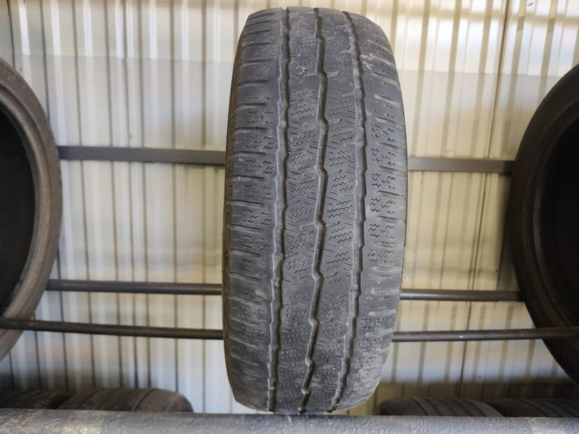 Шини Toyo Observe van 225/70R15C 112/110S — фото 1